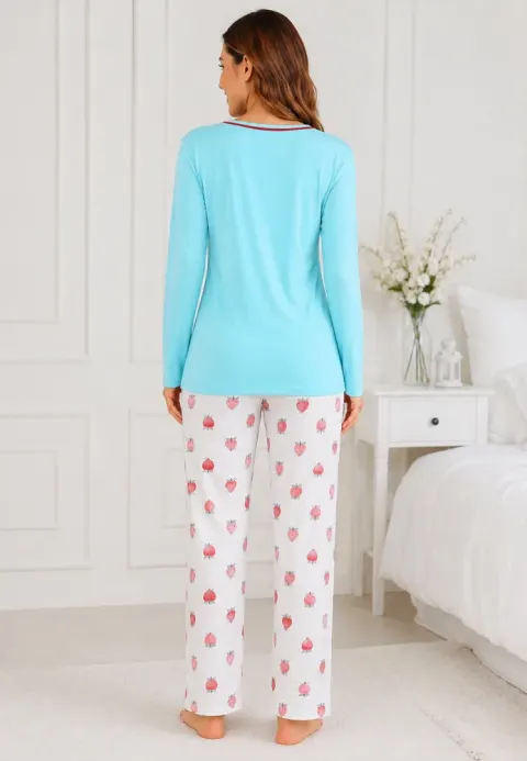 Pijama de dama blue cu maneca lunga si pantaloni lungi alb cu capsuni
