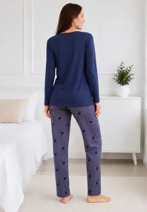 Pijama de dama blumarin cu maneca lunga si pantaloni lungi gri cu catelus
