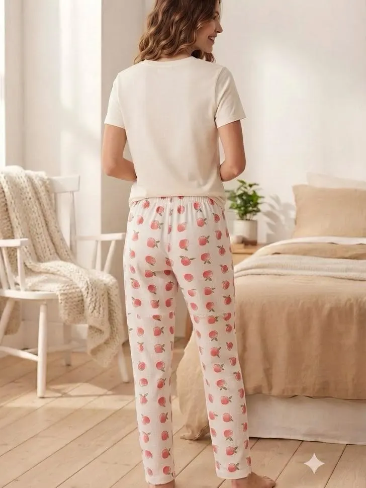 Pantaloni de pijama de dama alb cu mere