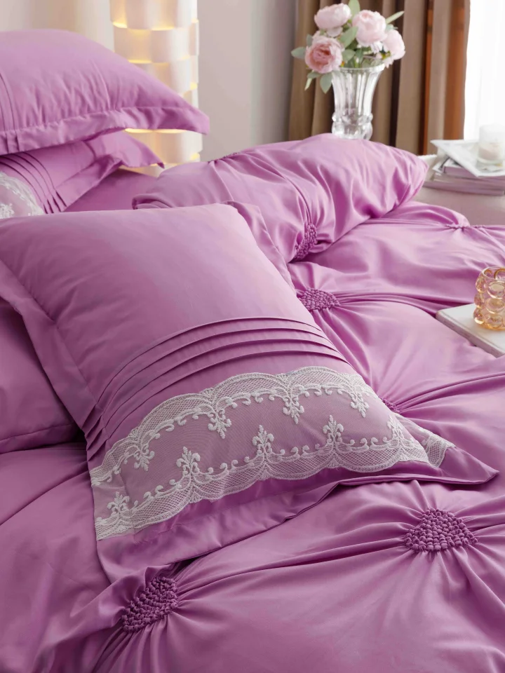 Set Lenjerie de Pat Premium din Microfibră Soft-Touch cu Inimioare Brodate, 6 Piese