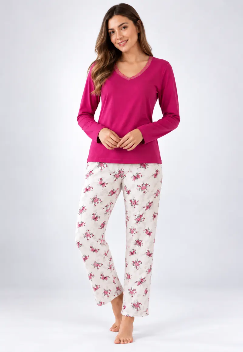 Pijama de dama fucsia cu maneca lunga si pantaloni lungi albi cu flori
