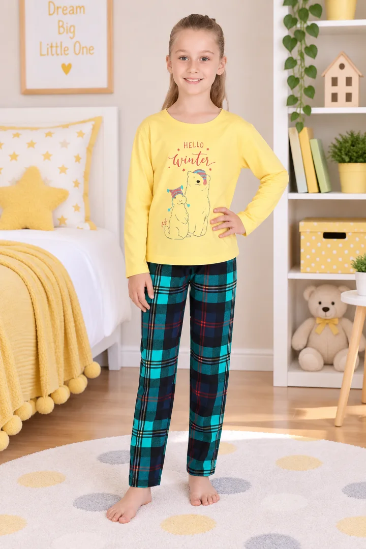 Pijama copii cu mânecă lungă și pantaloni lungi – imprimeu „Hello Winter”, galben
