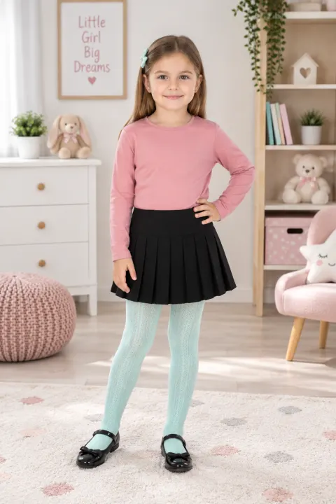 Dres copii croșetat din bumbac – model elegant și confortabil
