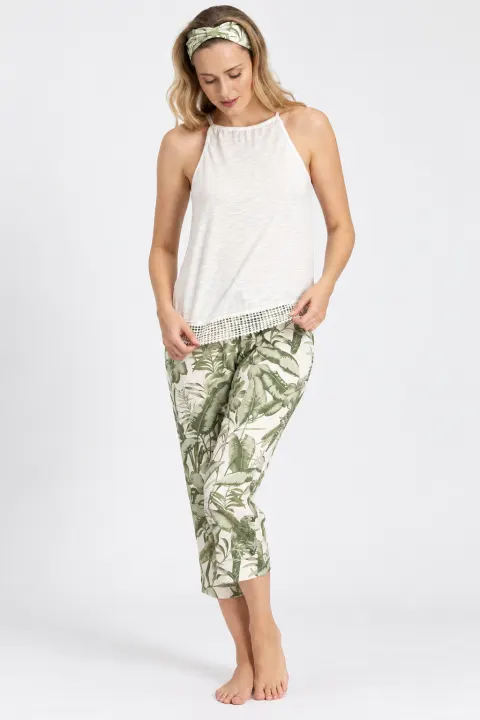 Pijama damă cu bluză tip maiou cu bretele și pantaloni 3/4, imprimeu tropical, crem