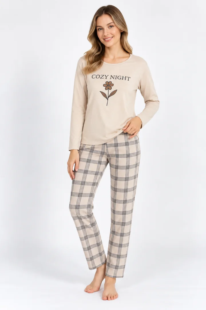 Pijama damă Big Size bej cu imprimeu „Cozy Night”