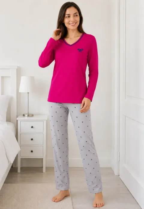 Pijama de dama fucsia cu maneca lunga si pantaloni lungi gri cu funfite