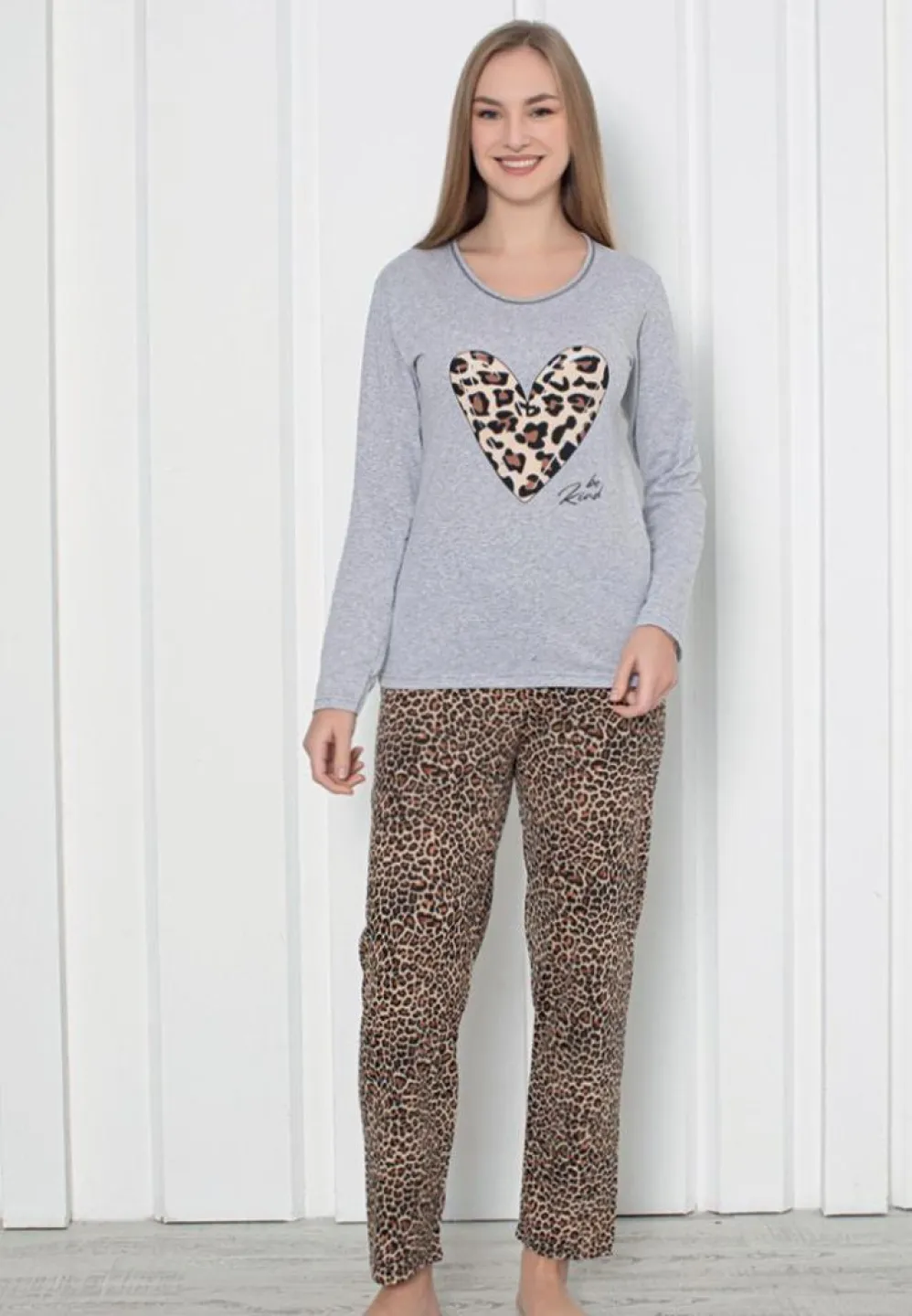 Pijama Damă Gri – Confortabilă, Mâneca Lungă, Pantalon Lung, Animal Print - 1