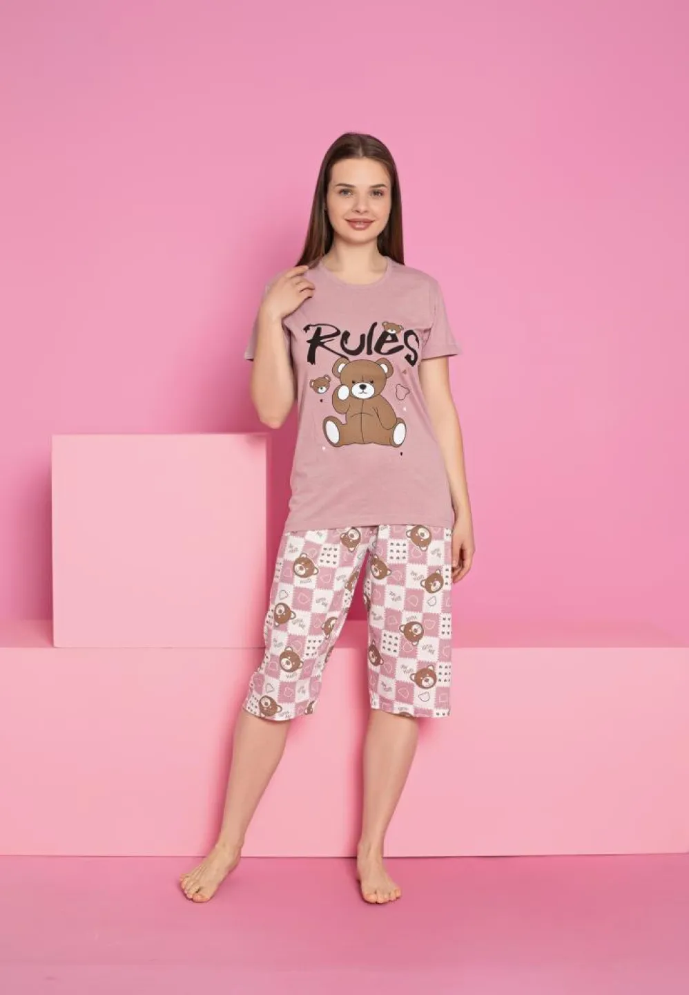 Pijama damă din bumbac cu ursuleț – mânecă scurtă, pantalon 3/4 - 1