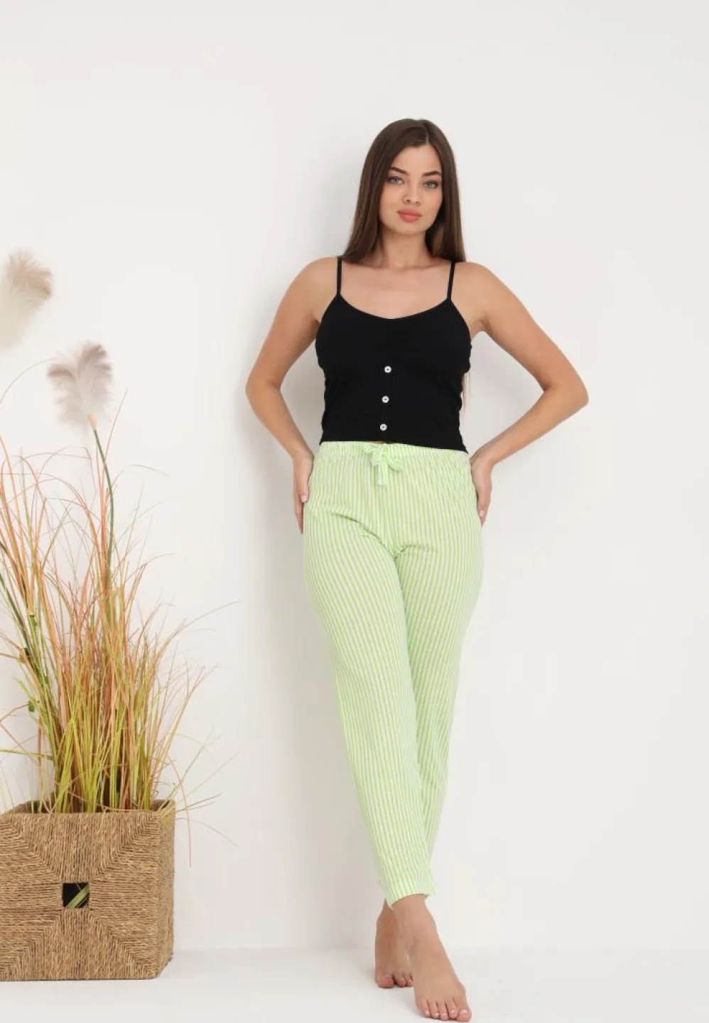 Pantaloni Lungii de Pijama Damă cu Imprimeu Dungi Verde – Confort și Relaxare - 3