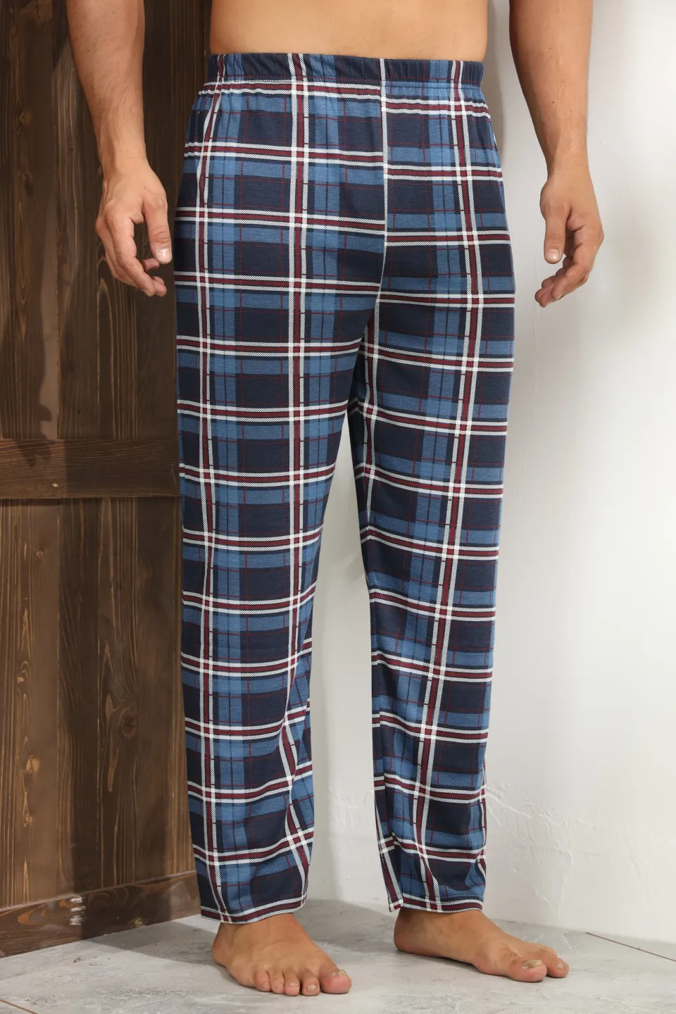 Pantalon pijama bărbați – albastru cu carouri roșii și albe, croială lejeră,M - 3