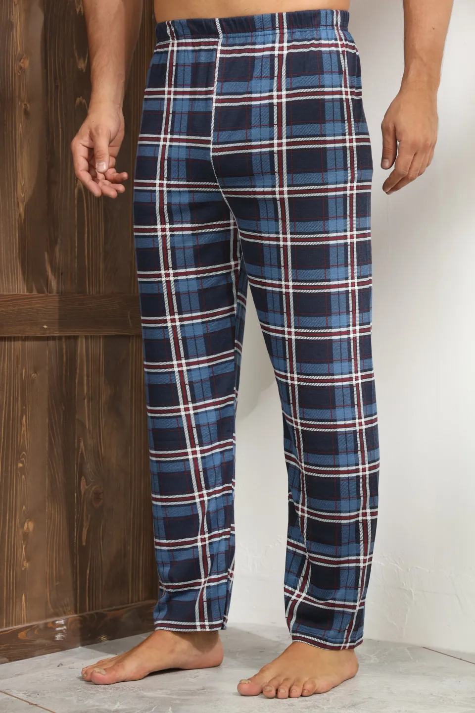 Pantalon pijama bărbați – albastru cu carouri roșii și albe, croială lejeră,M - 4