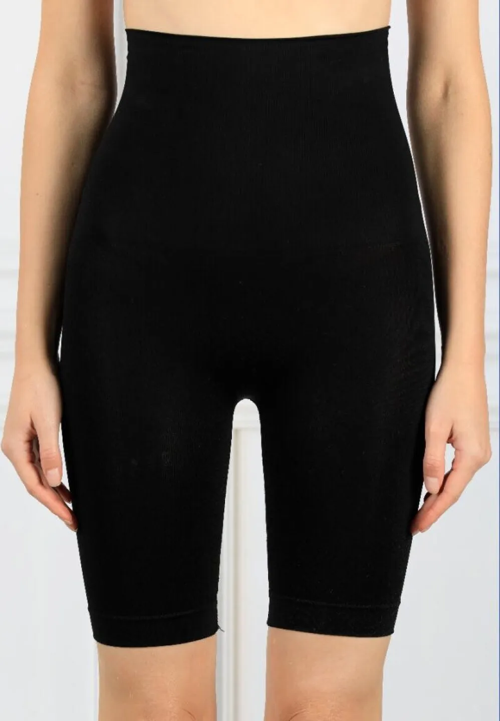 Corset Modelator cu Efect de Ridicare a Feselor, cu Silicon și Pantaloni Scurți – Negru - 1