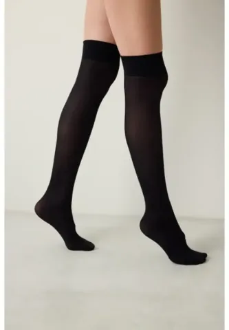 Șosete Penti Micro 40 DEN, Peste Genunchi – Negru hover
