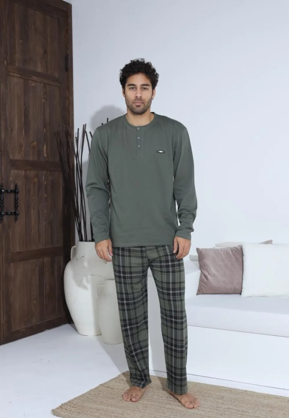 Pijama bărbați cu nasturi, mânecă lungă, pantaloni lungi, Verde - 1