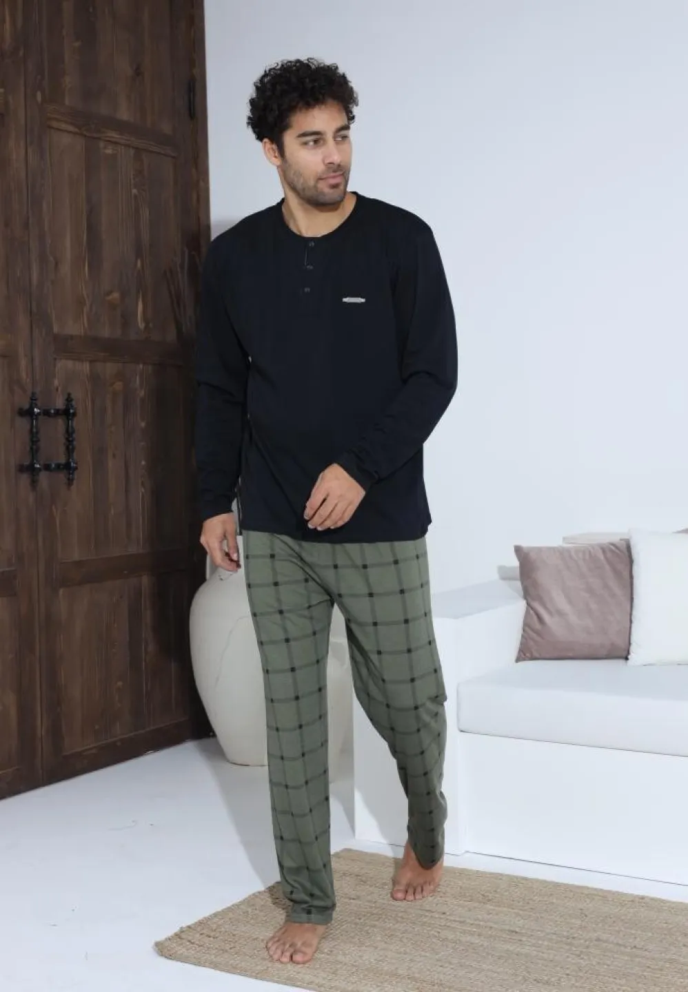 Pijama bărbați cu nasturi, mânecă lungă Verde, pantaloni lungi Negru - 3