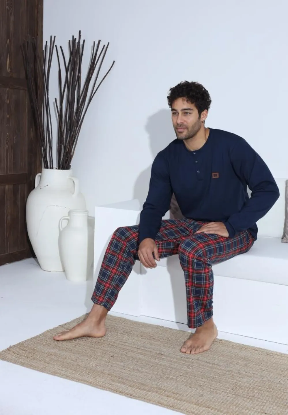 Pijama bărbați cu nasturi, mânecă lungă Bleumarin, pantaloni lungi Roșu - 3