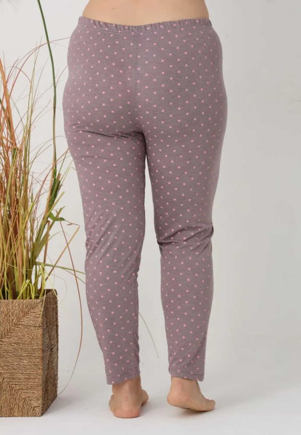 Pantaloni de pijama damă Big Size, gri cu buline roz - 3
