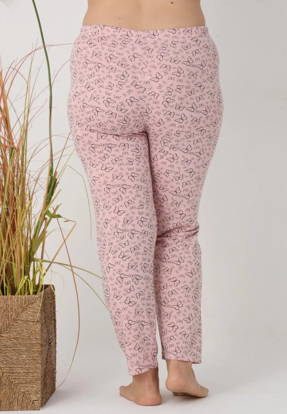 Pantaloni de pijama damă Big Size, roz cu fluturi - 3