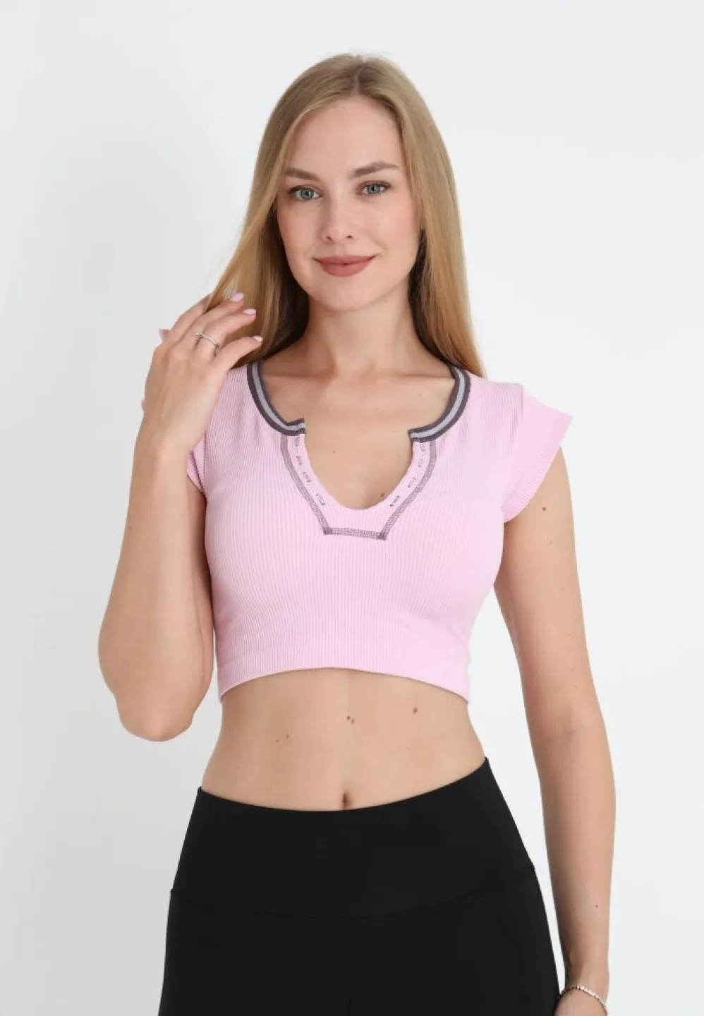 Tricou crop damă cu mânecă scurtă, roz - 1