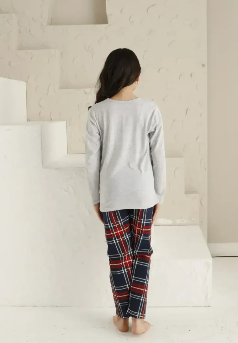 Pijama fete, gri, mânecă lungă și pantaloni lungi, model We Are Family - 2