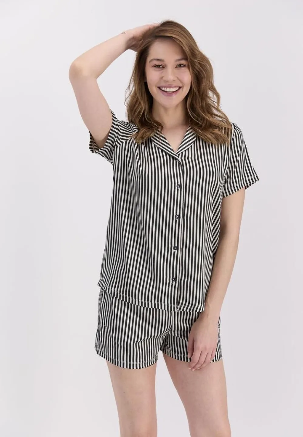 Pijama Dama Bumbac Pierre Cardin, Cămașă și Short cu Dungi Negre - 5