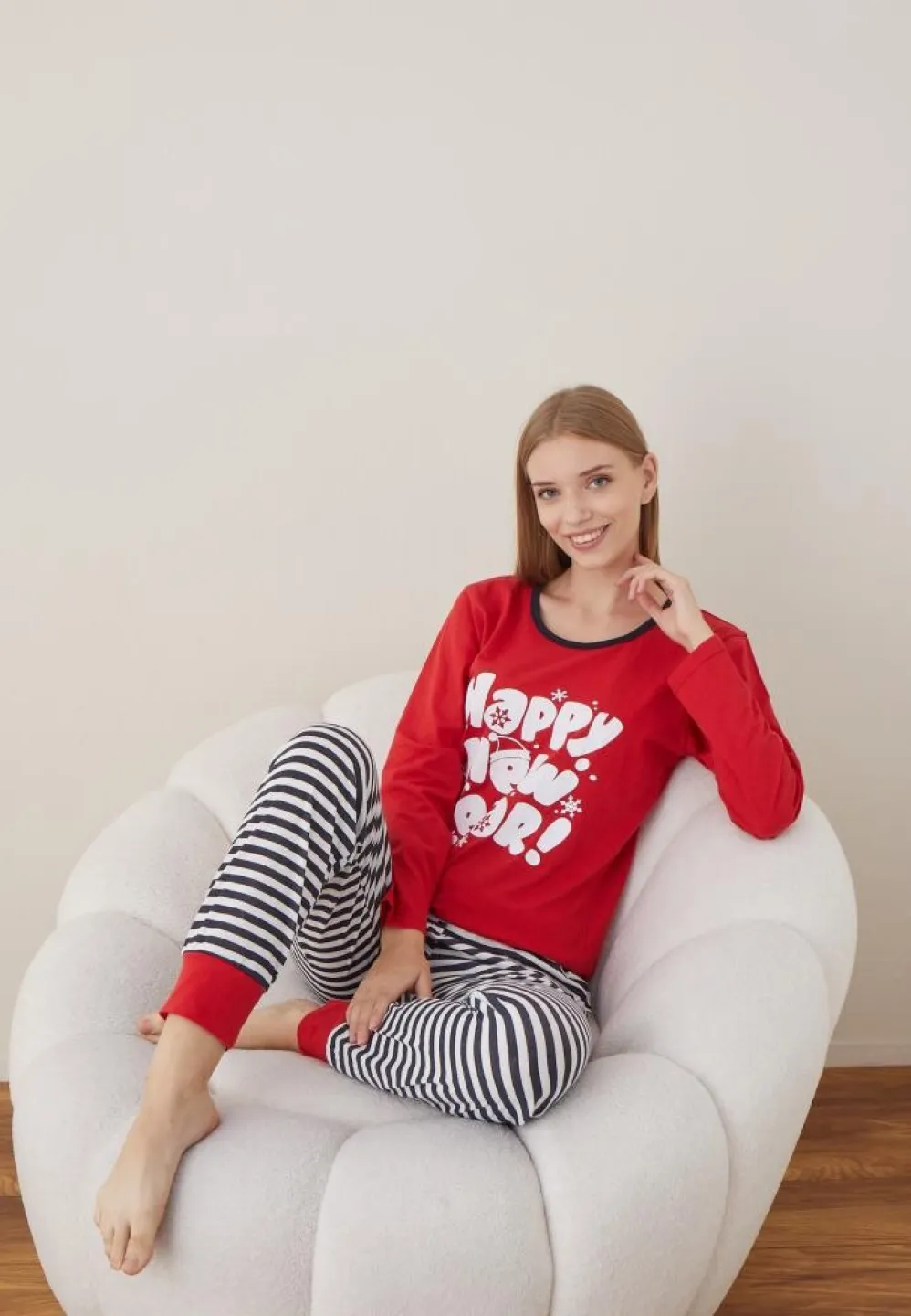 Pijama Craciun Dama Maneca Lunga Pantalon Lungi Rosu HAPPY NEW YEAR - 2