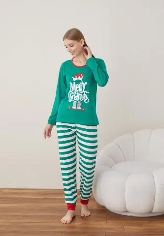 Pijama Craciun Dama Maneca Lunga Pantalon Lungi Verde Merry Christmas hover