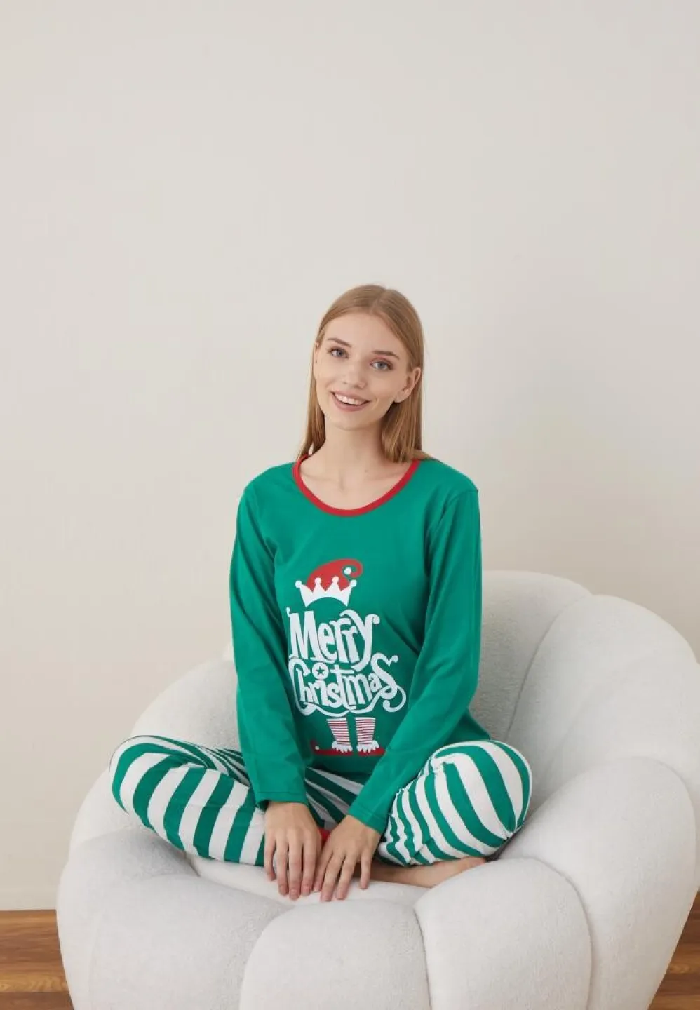 Pijama Craciun Dama Maneca Lunga Pantalon Lungi Verde Merry Christmas - 4